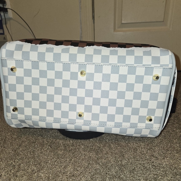 NWT Sprayground Shark Legacy Mini Duffle Bag - Picture 7 of 16